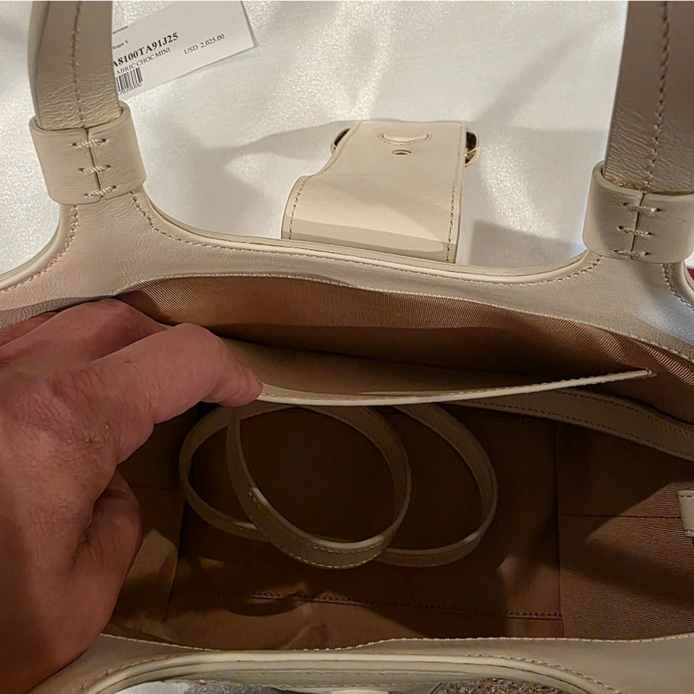 NWT Roger Vivier Choc Mini Shopping Bag - Picture 10 of 15